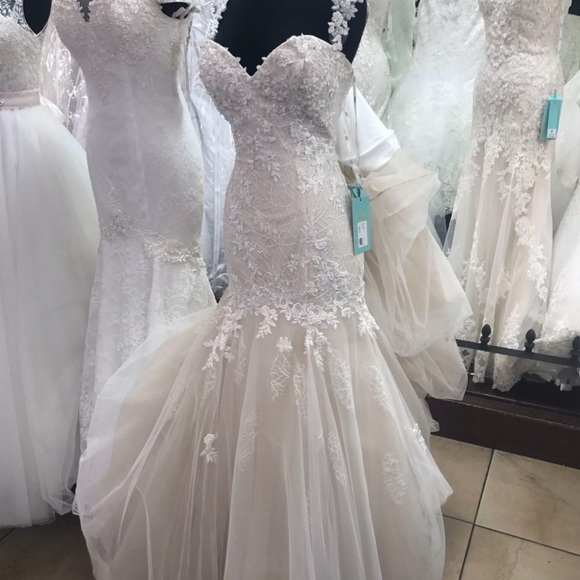 GLS mermaid beautiful dress - Picture 3 of 3